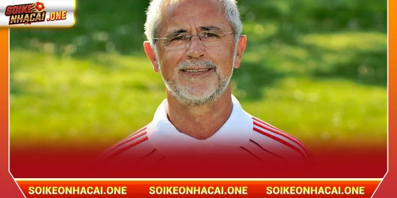 Tiền Đạo Xuất Sắc Nhất Bayern Munich: 5+ Kẻ Hủy Diệt Vĩ Đại Gerd Müller đã liên tiếp giành Quả bóng Vàng trong 2 kỳ bóng đá.